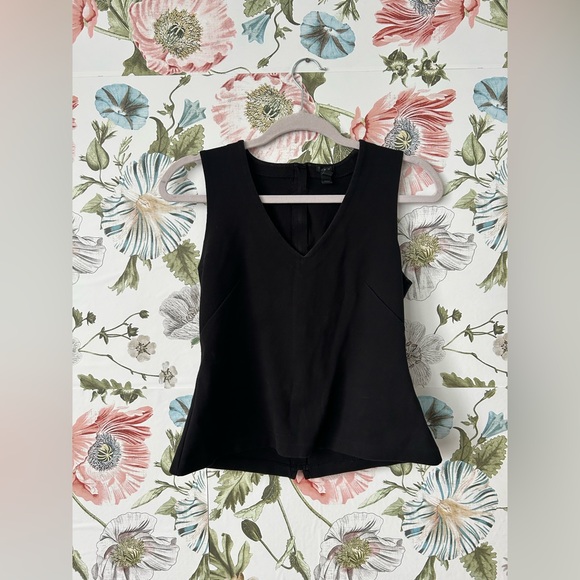 J. Crew Tops - J Crew Women's V-Neck Blouse XS